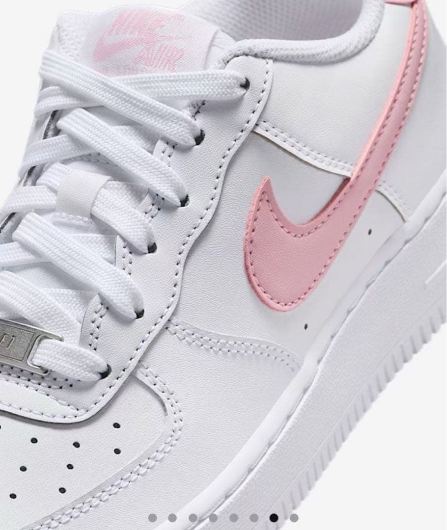 金曜18時で終了　22.5cm【新品】NIKE GS AIRFORCE1　ピンク