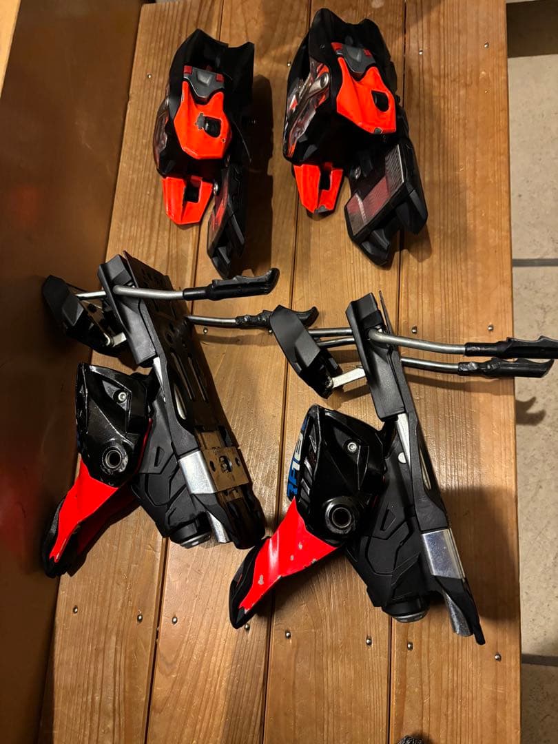 Marker Race ビンディング XCELL 18レッド/ブラック