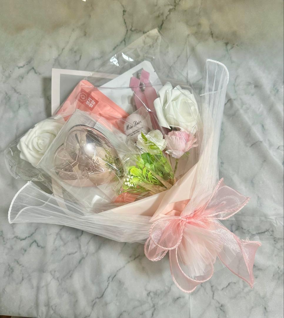 コスメブーケ【Refa/dior】豪華5点｜誕生日/結婚式/ギフト