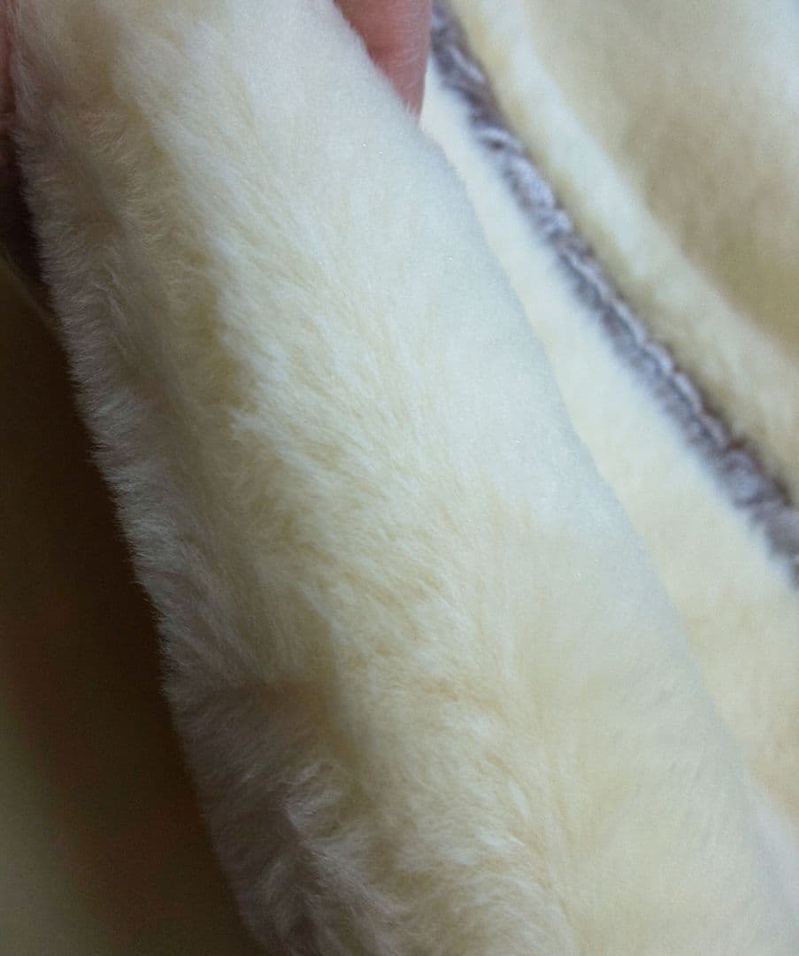 カネボウ 厚手 MOUTON TOUCH COSMO DREAM 毛布