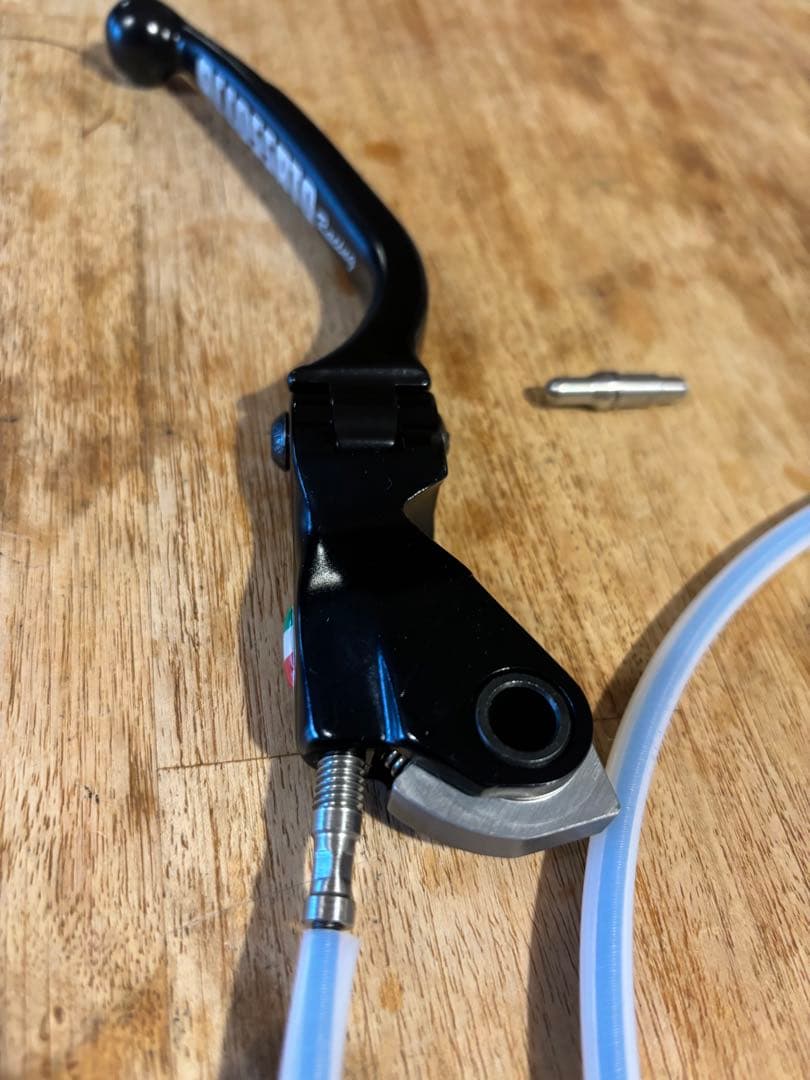 アコサット　ブレーキレバー　アジャスター付