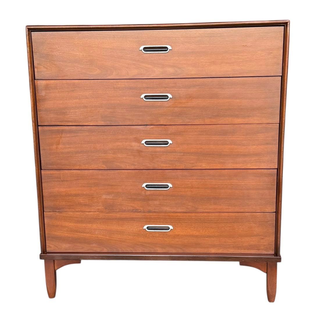 KZ017 ドレクセルヘリテイジ　脚付き 5段チェスト アメリカ製