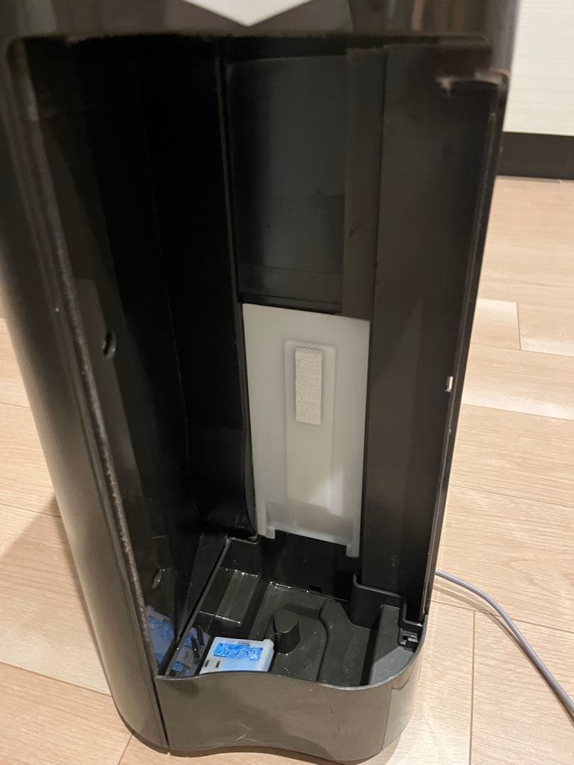 シャープ加湿空気清浄機プラズマクラスター13畳/23畳KC-J50 21年購入