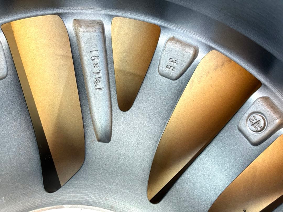 レクサス純正　アルミホイール　18インチ　7.5J 傷ありNX