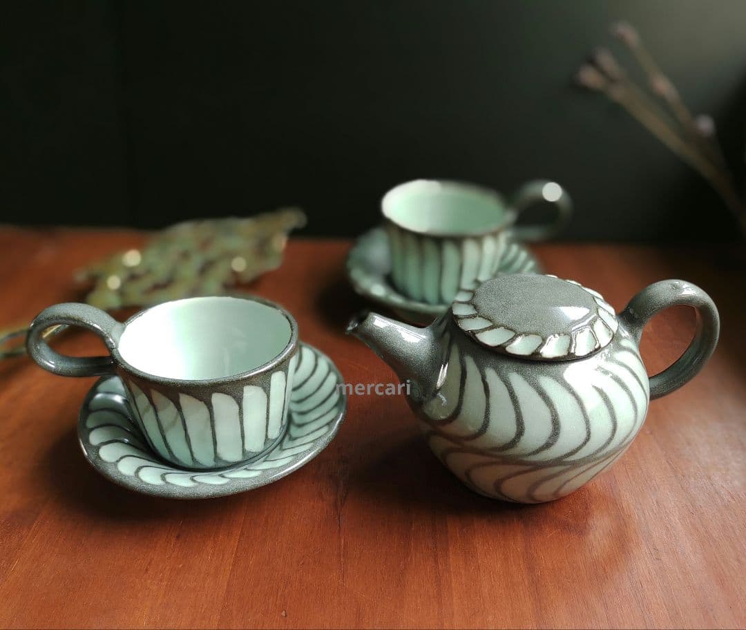 新品　仕立て屋陶器　ポット・カップ＆ソーサー2客　青磁×灰　陶芸　作家