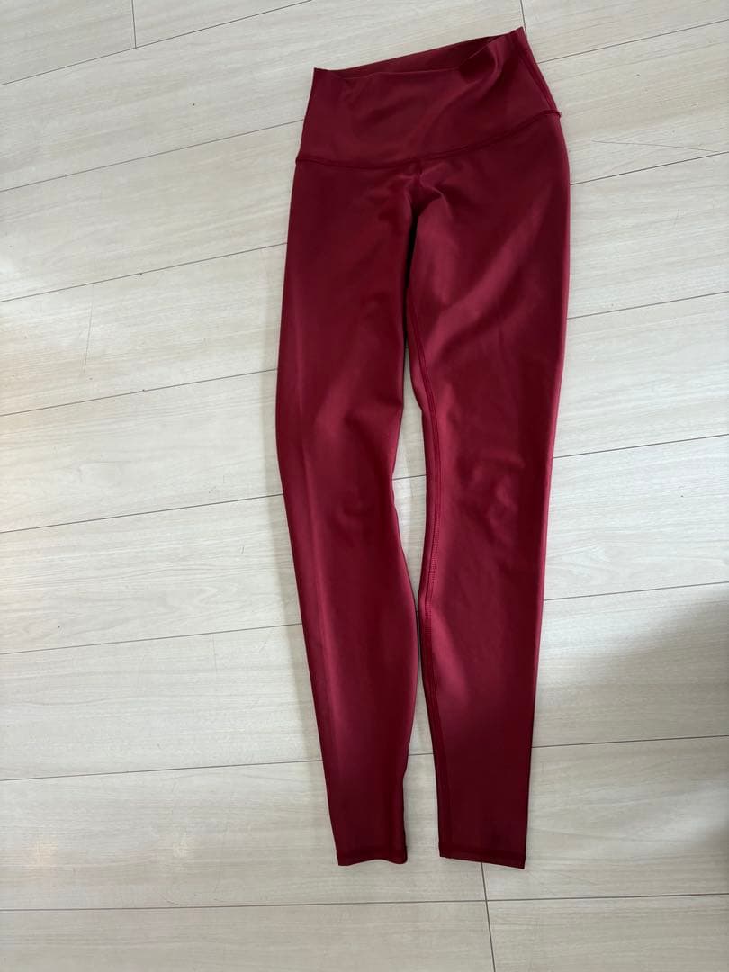 alo エアリフトハイウエストレギンス