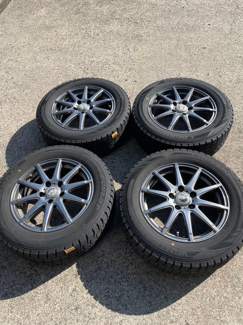 スタッドレスタイヤホイル付き　215/60/16 ヴェゼル