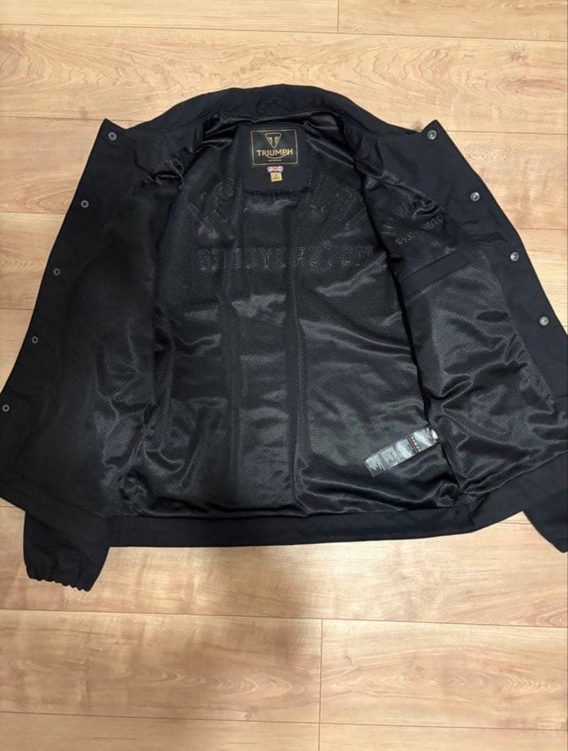 ちゃん様　TRIUMPH トライアンフ CARTER COACH JACKET