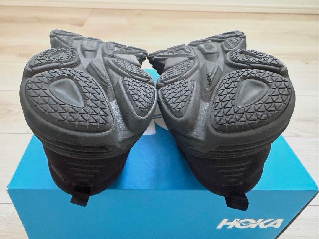 HOKA BONDI8 ブラック　24cm ホカ