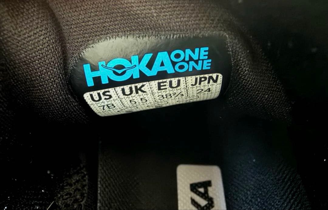 HOKA BONDI8 ブラック　24cm ホカ