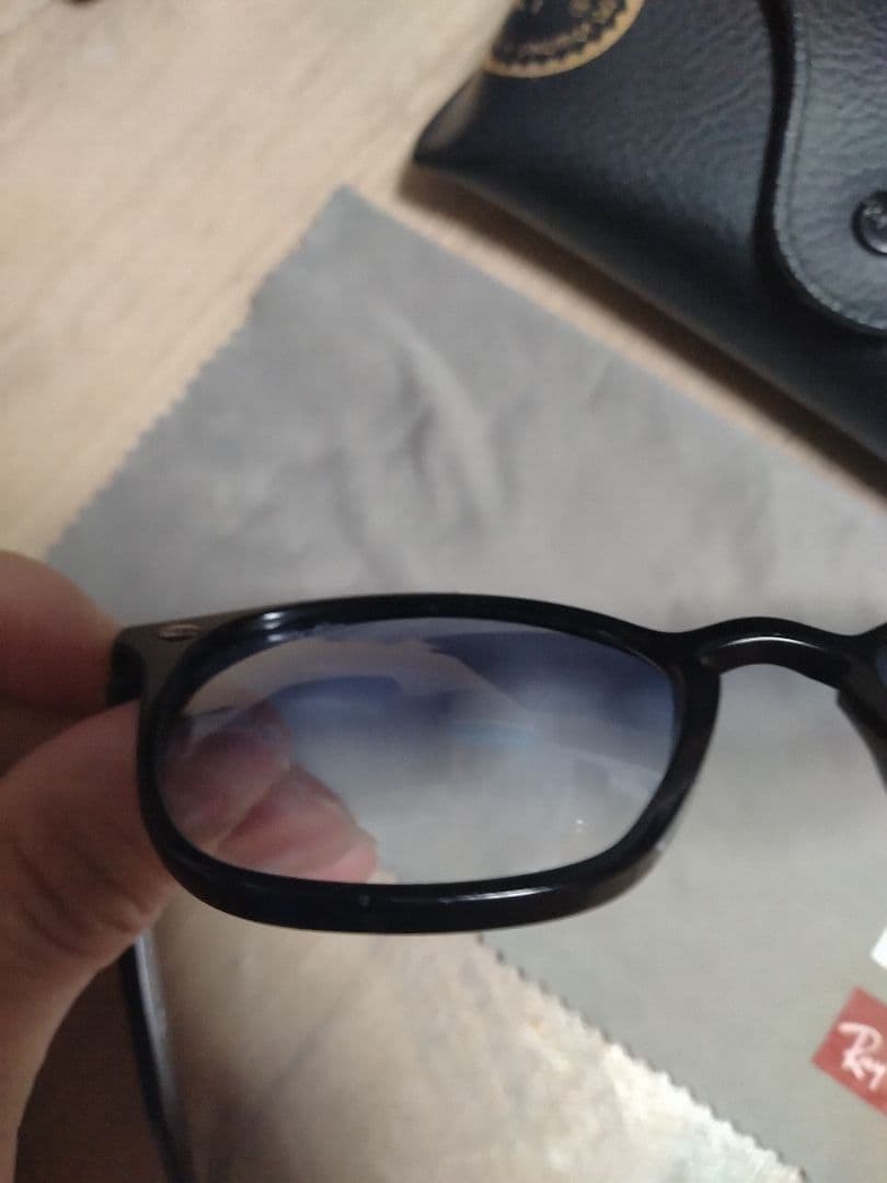 Ray-Ban サングラスセット：RB4334D：RB4258-F