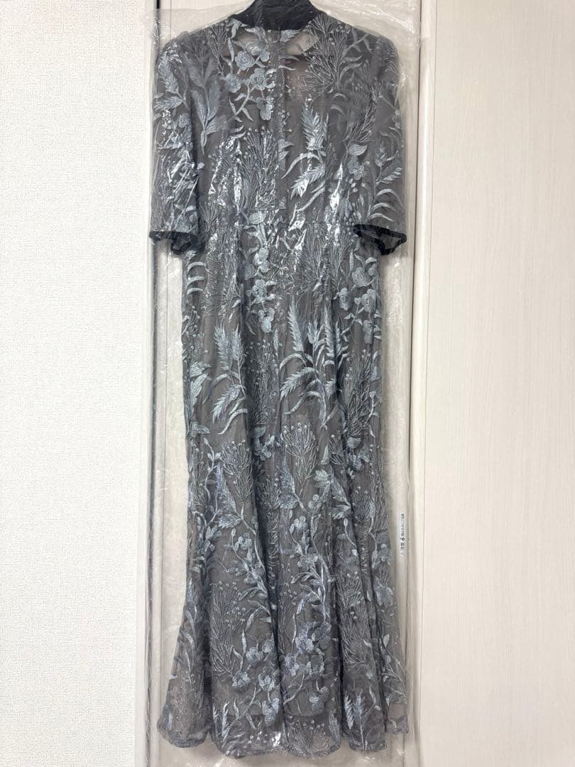 【LEJA】刺繍レース配色パイピングショルダーフ リルマーメイドシルエットM