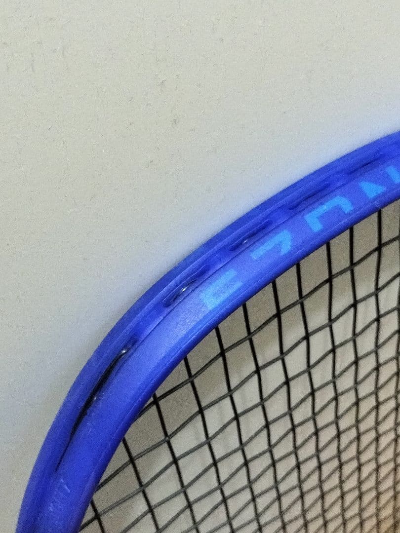 テニスラケットEZONE98 2025モデル 305g グリップ2 イーゾーン