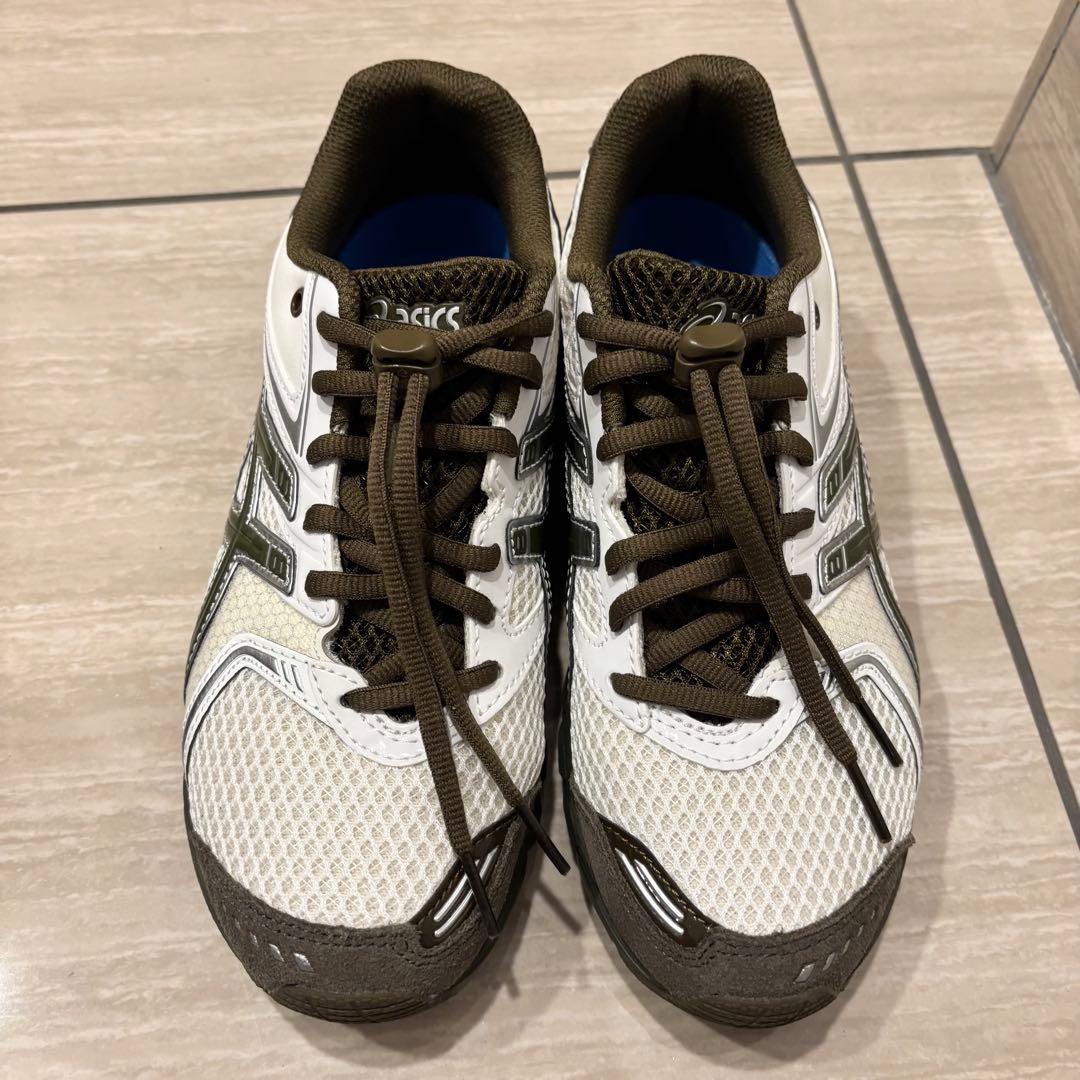 アシックス テンプテーションバケーション スニーカー 24cm ローカット