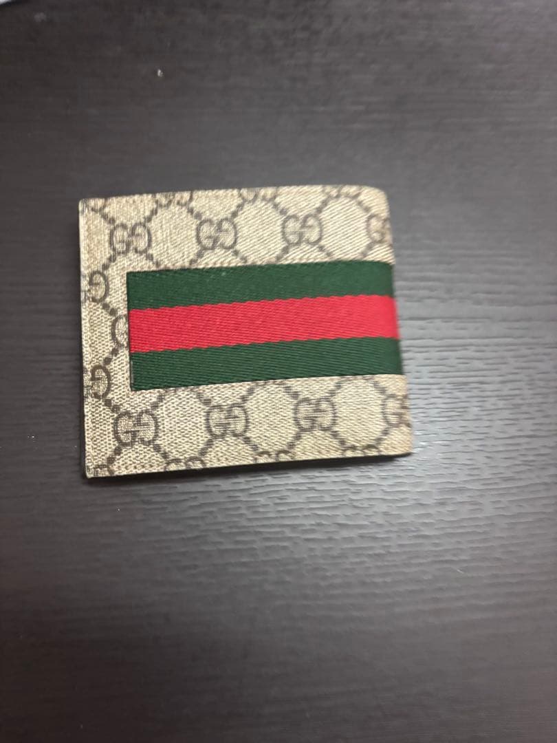 ベ*た様 超美品　GUCCI GGキャンバス 二つ折り財布　箱付き