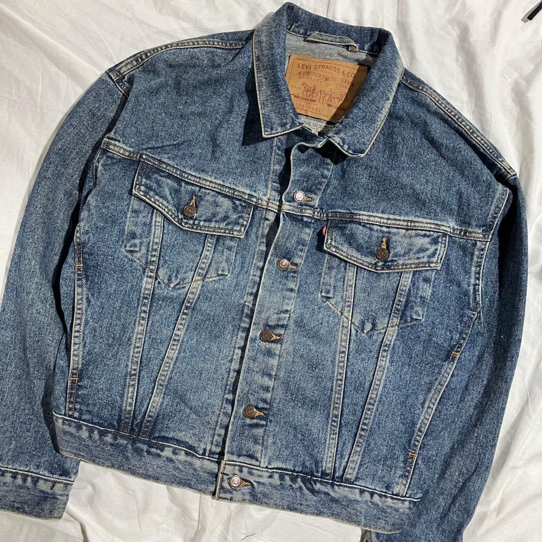 Levi’s デニムジャケット USA製 刺繍 背面ロゴ 76598 4891