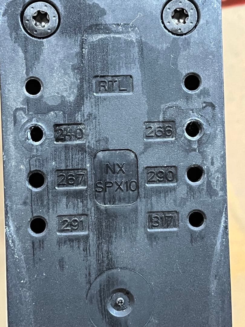 本日限り　特別39セール　ROSSIGNOL GS 158 ジュニア選手用