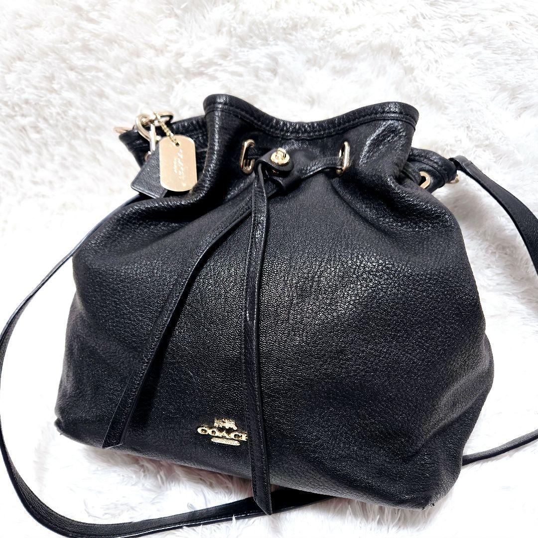 本日限定☆COACH コーチ クロスボディ ショルダーバッグ 巾着型 黒 レザー