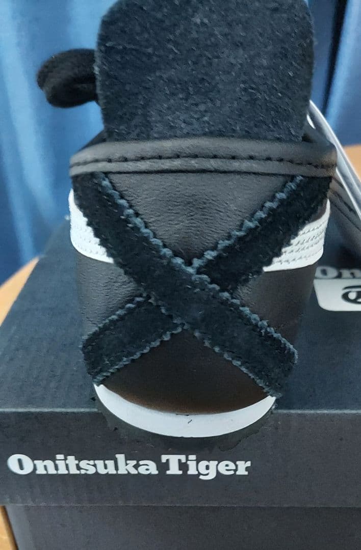 Onitsuka Tiger Mexico 66 ブラック/ホワイト US5