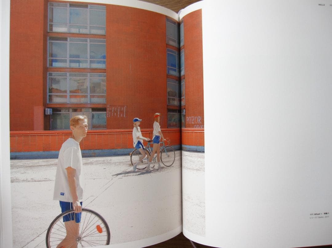 FUTURO RETRO マーリア・シュヴァルボヴァー　邦訳版