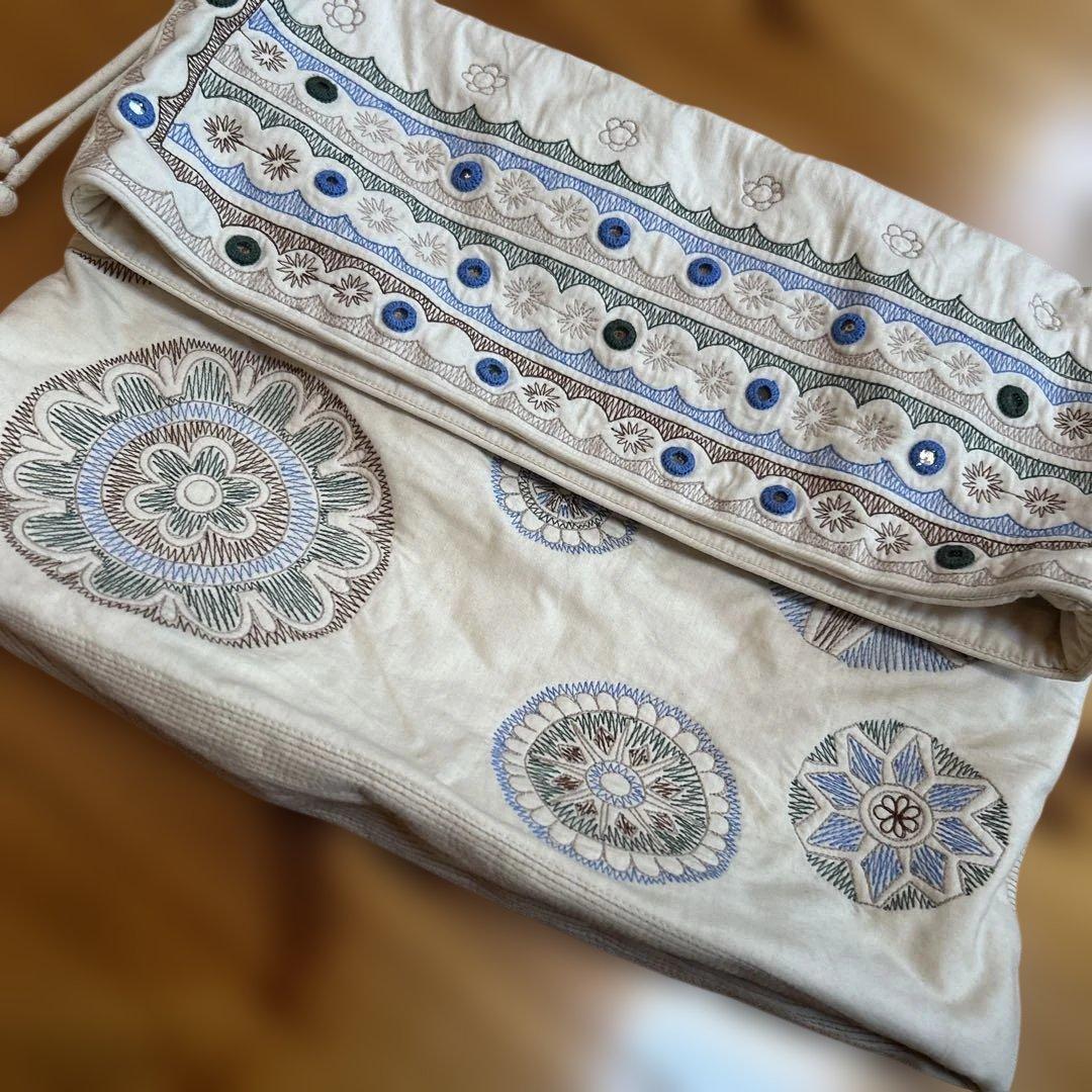 イッセイ ミヤケ HaaT タマシャ ショルダーバッグ