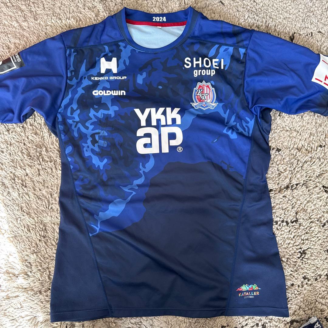 伊藤拓巳 選手　直筆サイン入り ユニフォーム