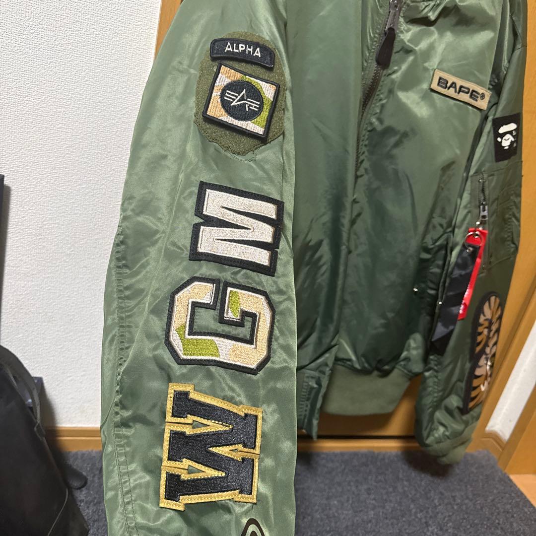ぷ*ん様 BAPE MA-1 フライトジャケット オリーブグリーン