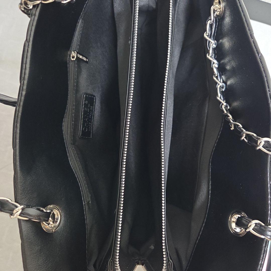 *ラムスキン* ショルダーバッグ　A4