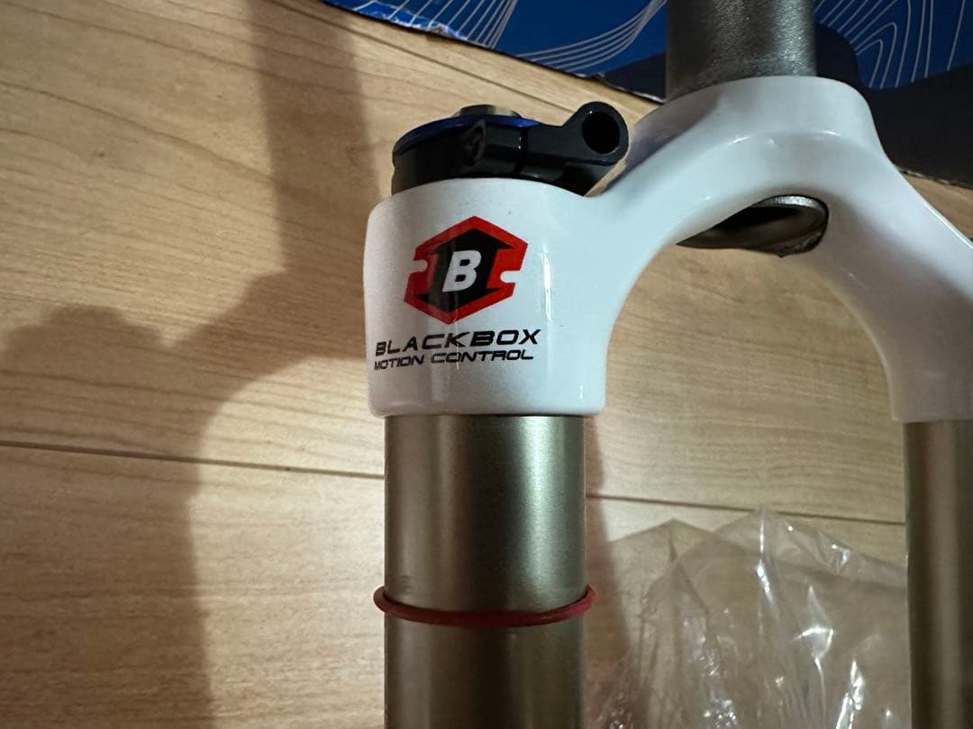 【新品未使用】ROCK SHOX SID TEAM サスペンション 26インチ