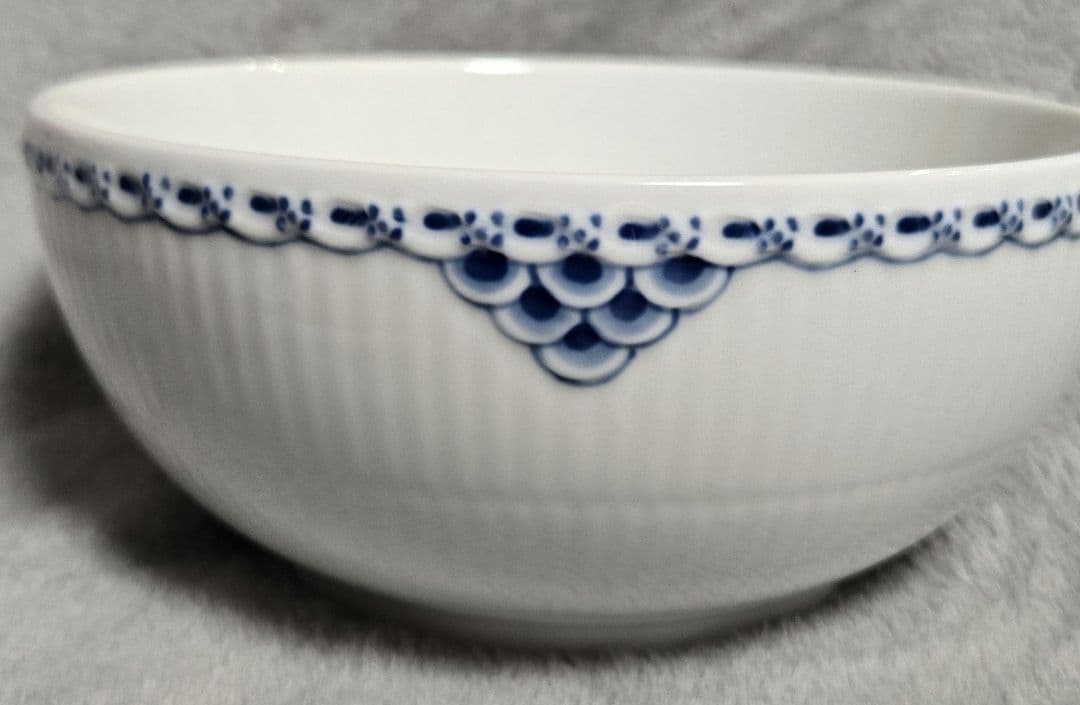 ロイヤルコペンハーゲン　プリンセス　ボウル　15センチ