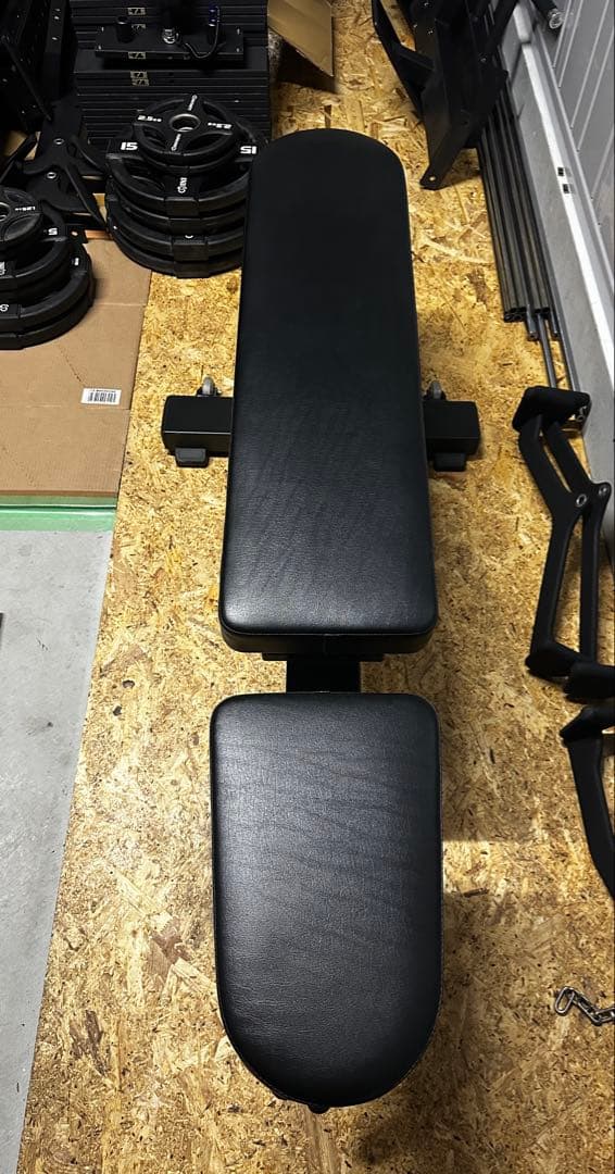 【愛知】プロ仕様　トレーニングベンチ　【引取り】