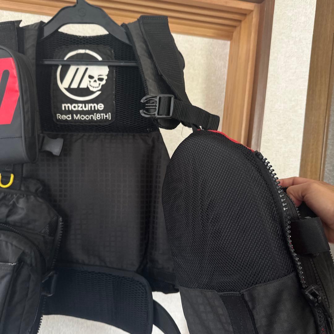 mazume Red Moon 18 フィッシングベスト