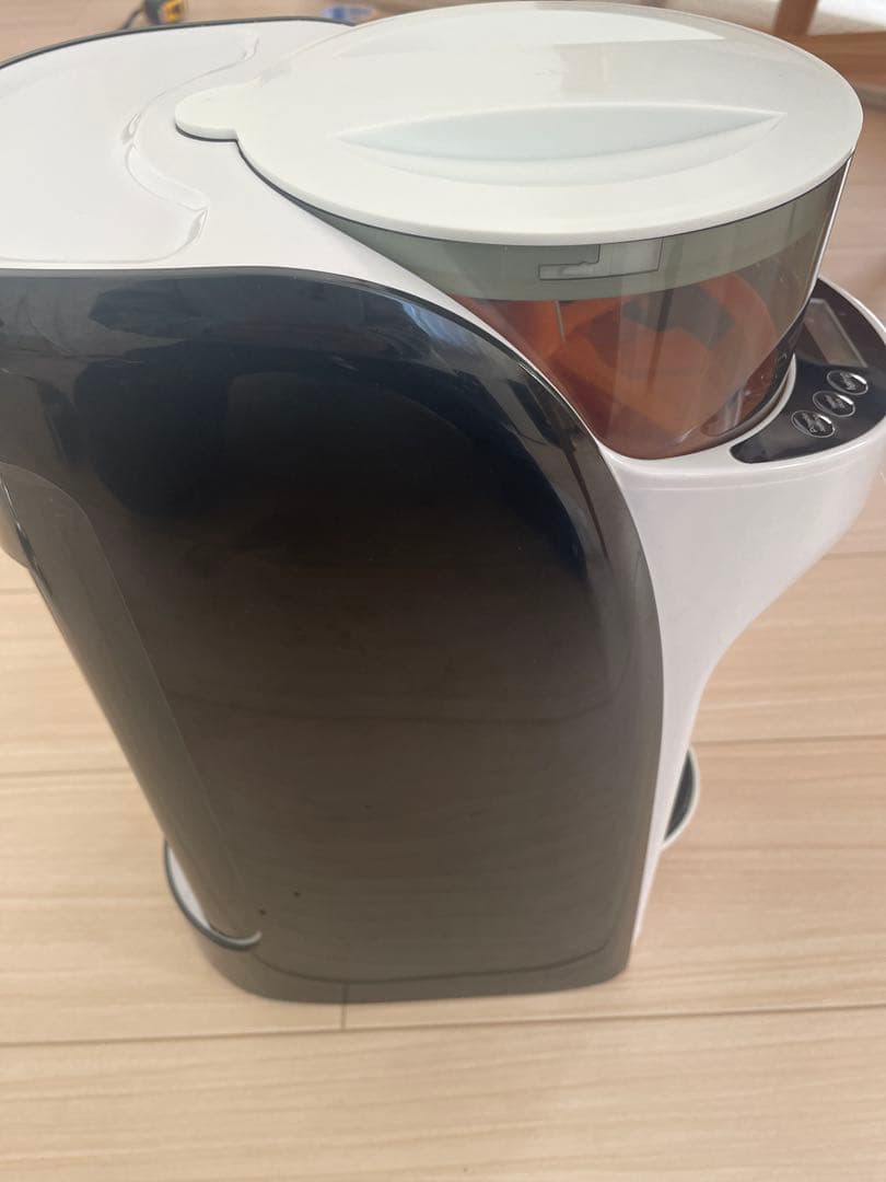 Baby Brezza Formula Pro white フォーミュラプロ