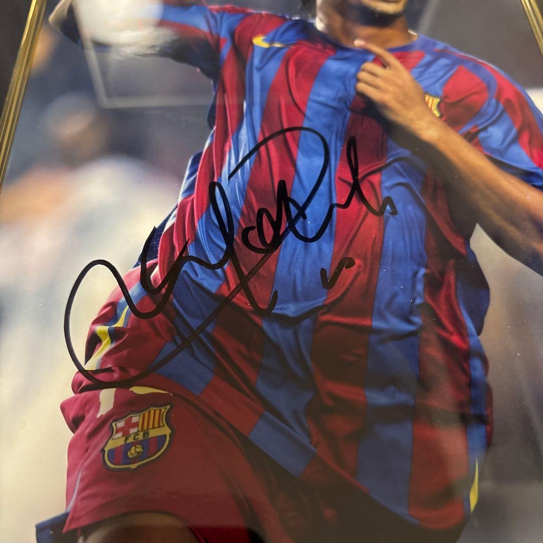 THE DUGOUT ロナウジーニョ　直筆サインフォト　額縁付き