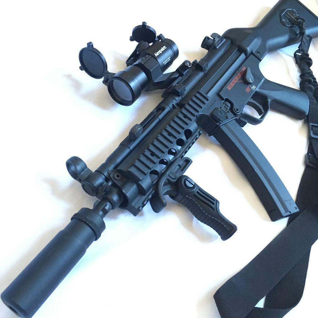 【動作快調!!】東京マルイ 電動ガン MP5 カスタム セット!!