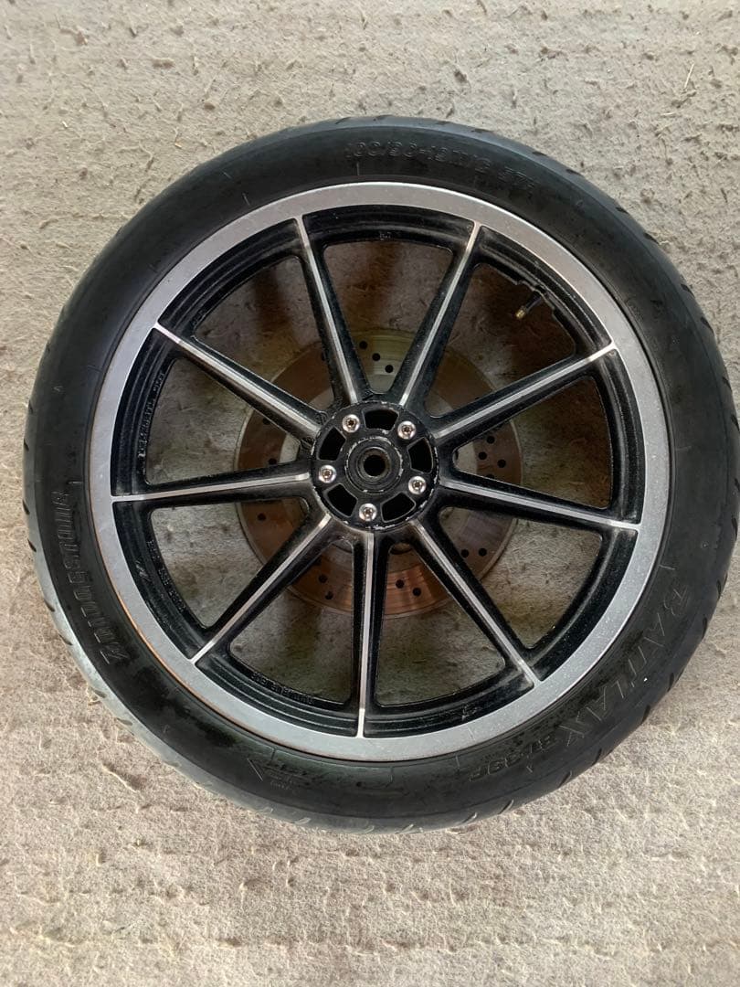 スポーツスター　ホイール