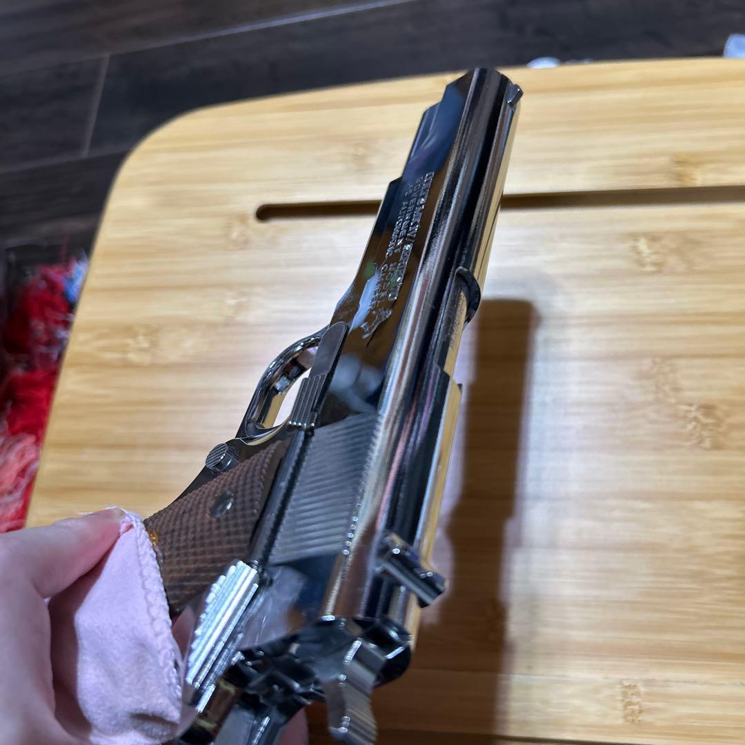 東京マルイ製ガスブローバック　ガバメント　クローム