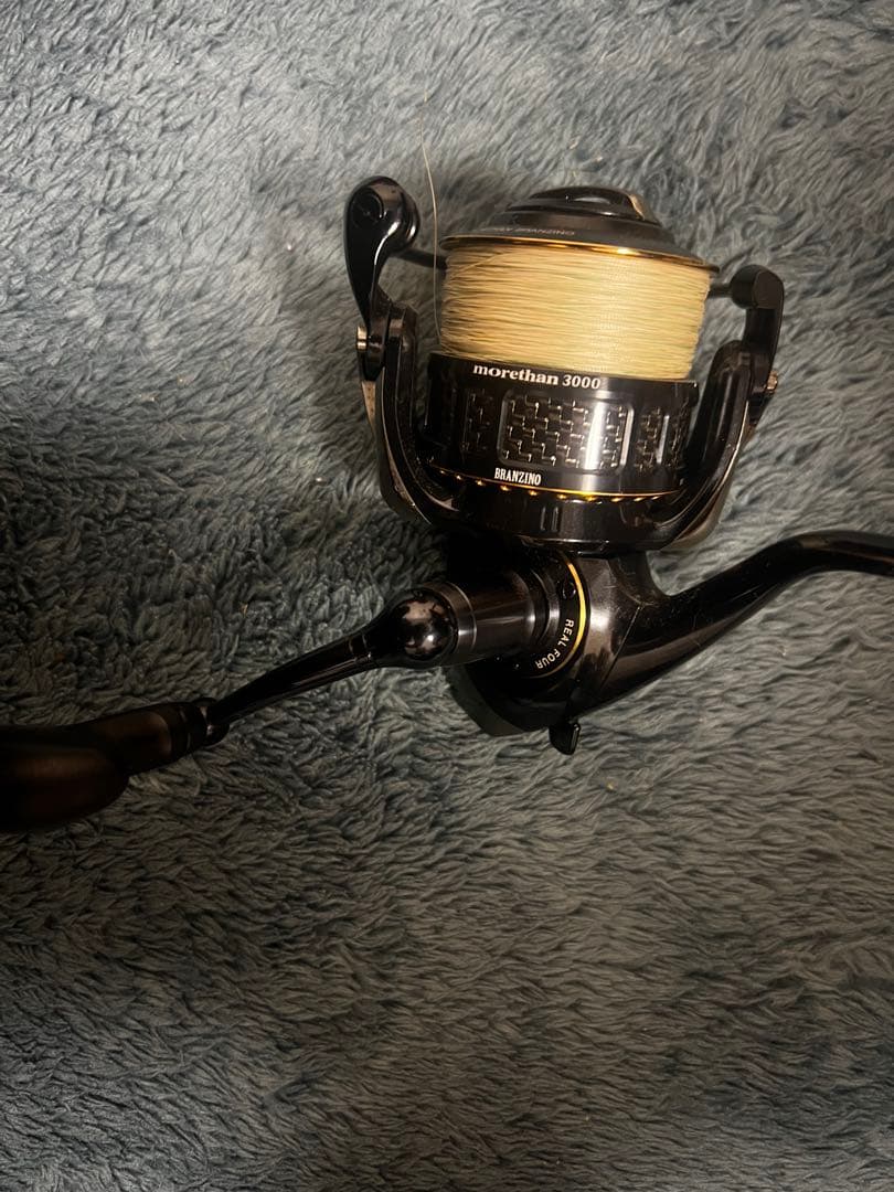 BRANZINOスピニングリール