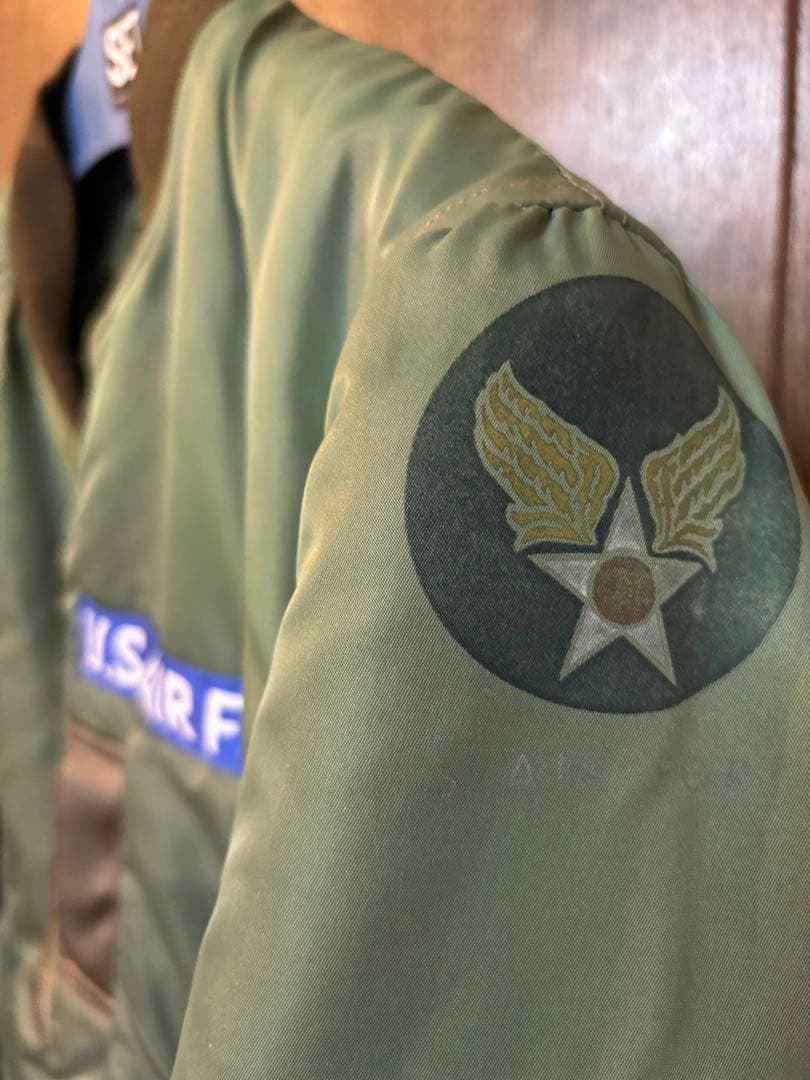 ワ*ラ様 U.S. AIR FORCE B-15Dフライト緑オリーブグリーンUS