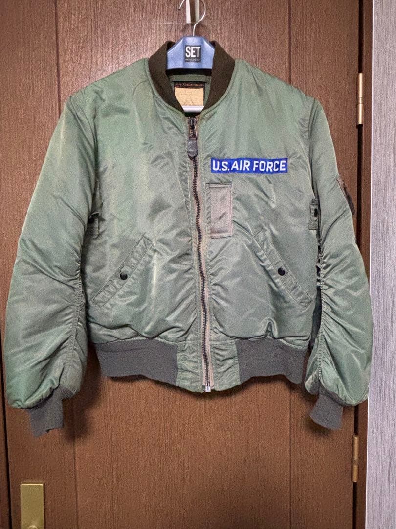 ワ*ラ様 U.S. AIR FORCE B-15Dフライト緑オリーブグリーンUS