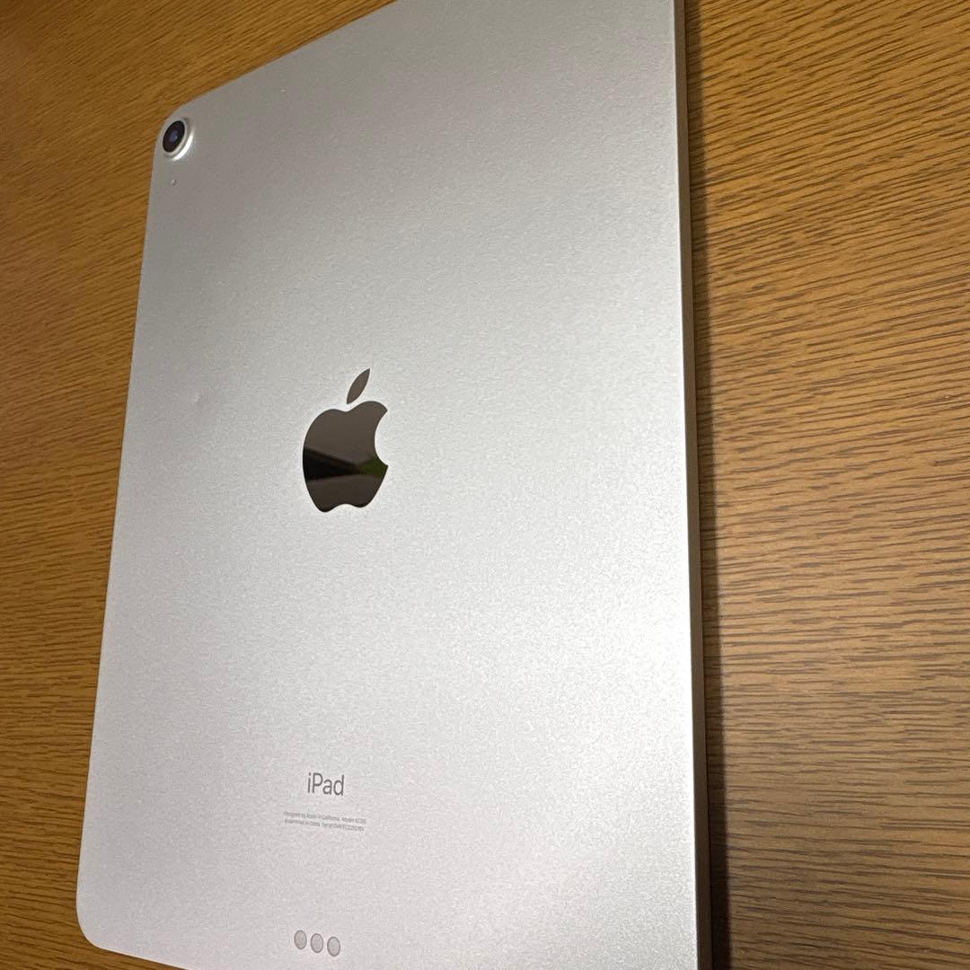 iPad Air 4 第4世代 256GB WiFiモデル シルバー