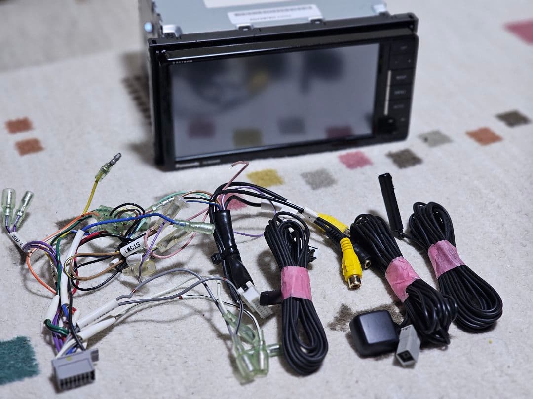 Panasonic CN-REO4WD Bluetoothナビゲーションシステム