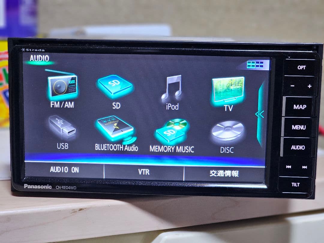 Panasonic CN-REO4WD Bluetoothナビゲーションシステム