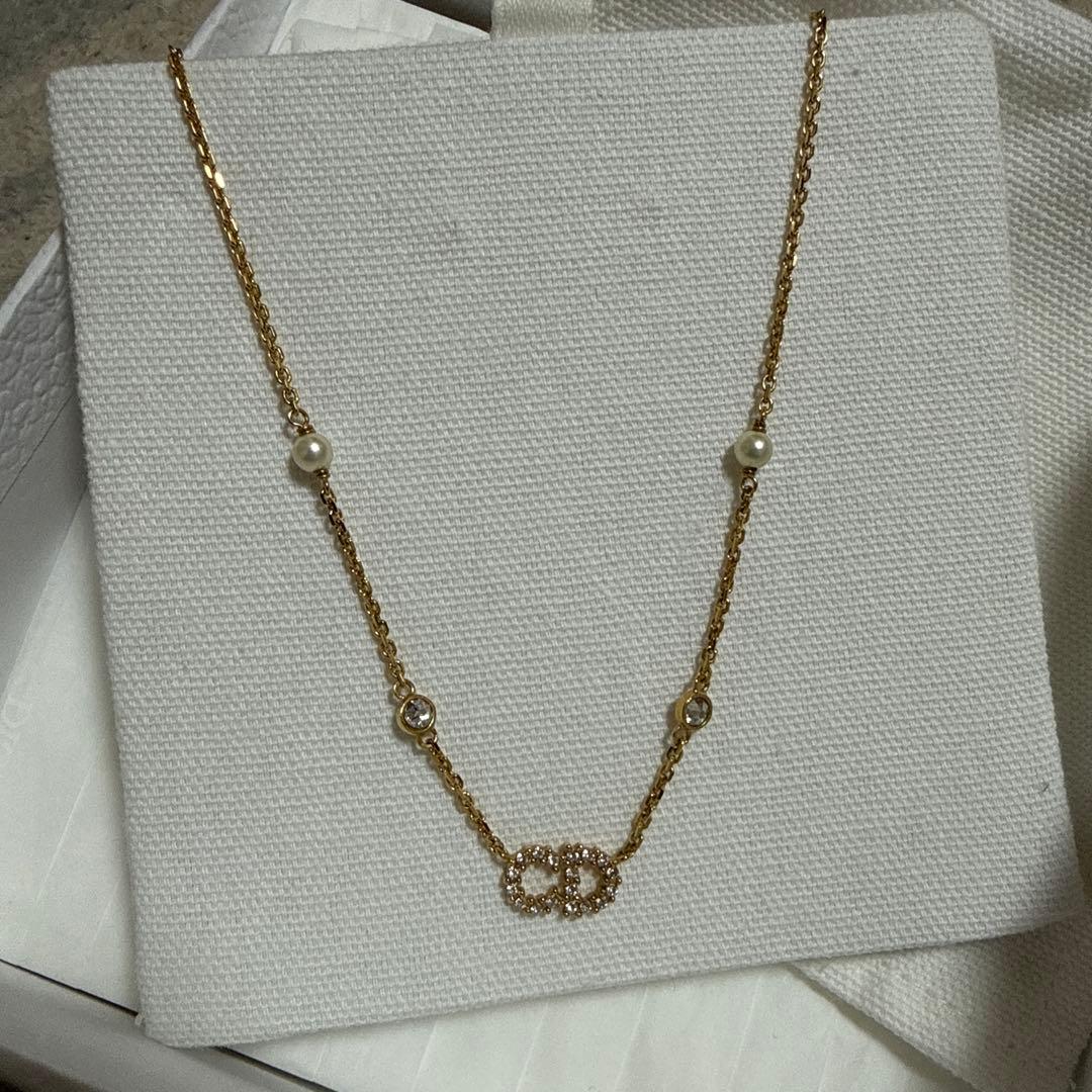 Christian Dior パールネックレス箱、保存袋付き【超美品】