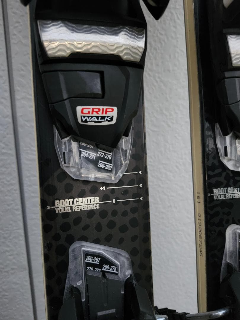 Völkl YUMI スキー板 パープル ピンク ビンディング付き