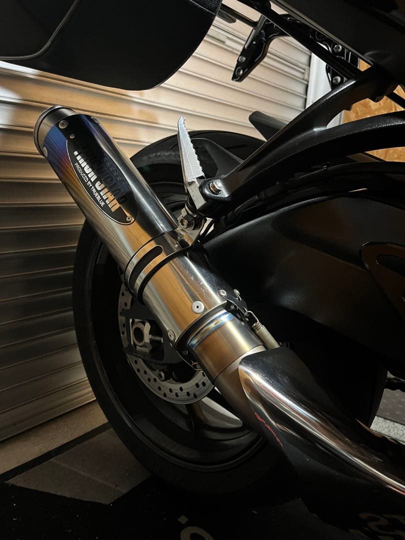 GSX-S1000 トリックスター　スリップオン