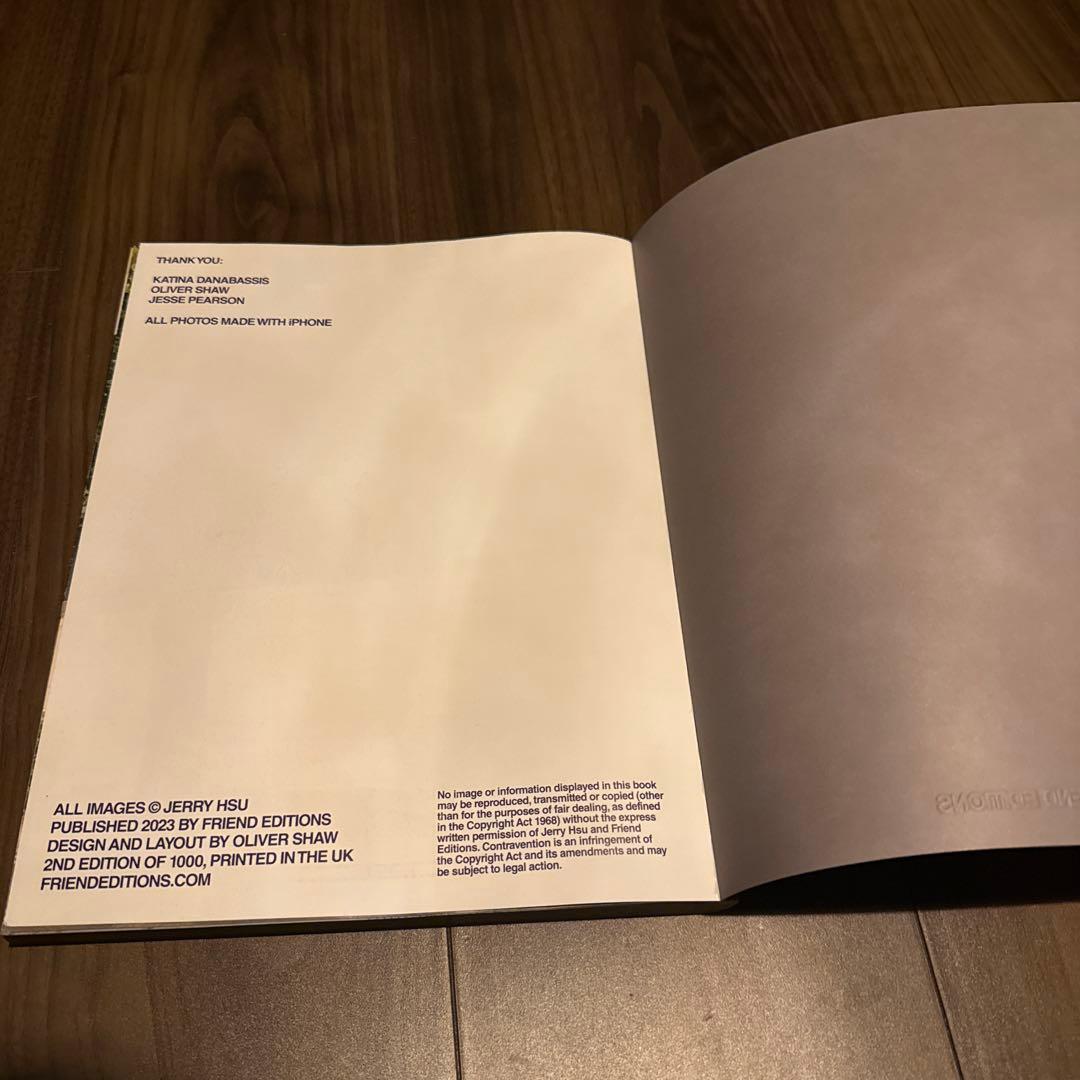 洋書 JERRY HSU LONLEY CITY