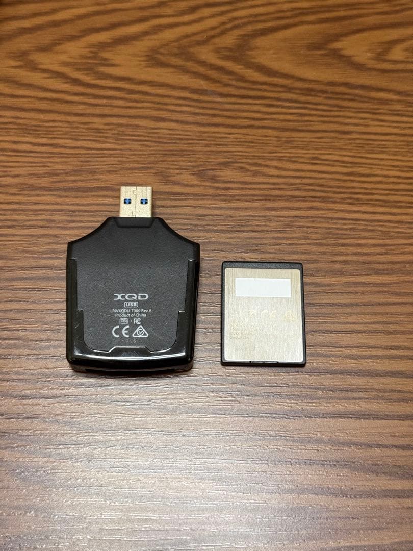 【ゼオゼオ】Lexar 2933x 128GB XQD カード