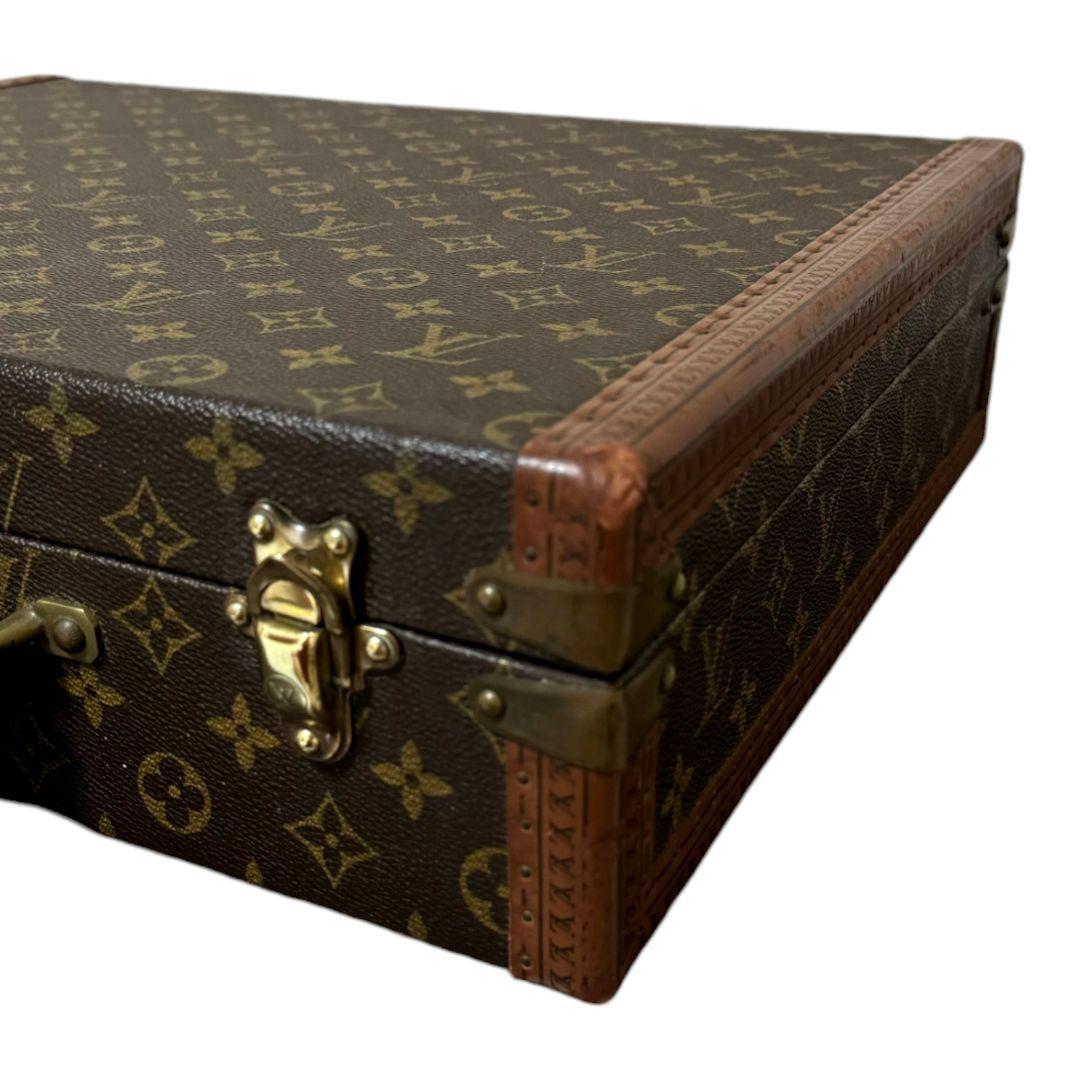 ルイヴィトン アタッシュケース モノグラム プレジデント M53012