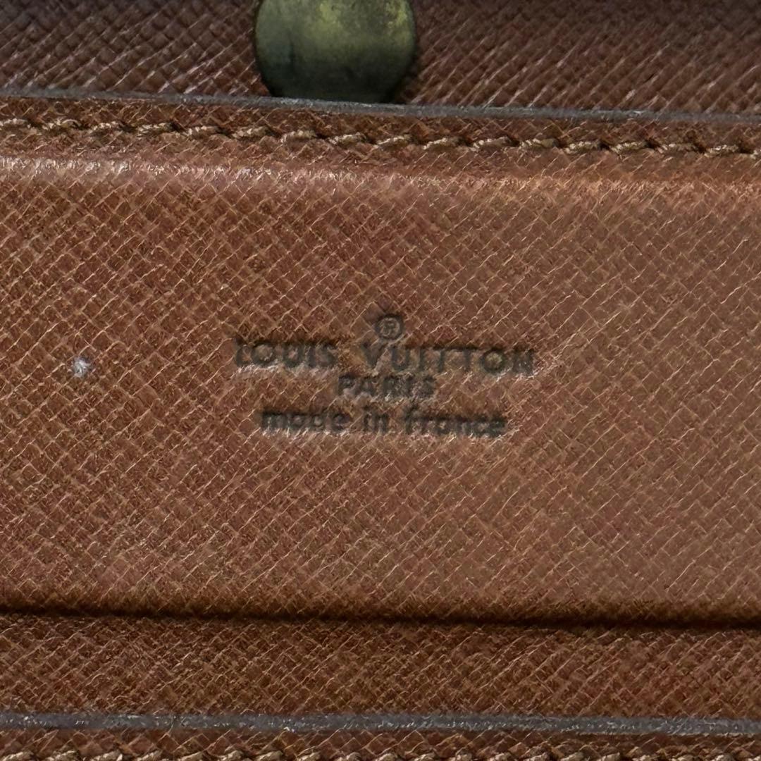 ルイヴィトン アタッシュケース モノグラム プレジデント M53012